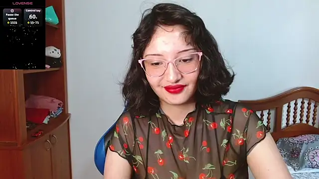 Snapshot of alexaa08 chatting on October 21, 2025, 1:54 pm alexaa08 online show from October 21, 2025, 1:54 pm