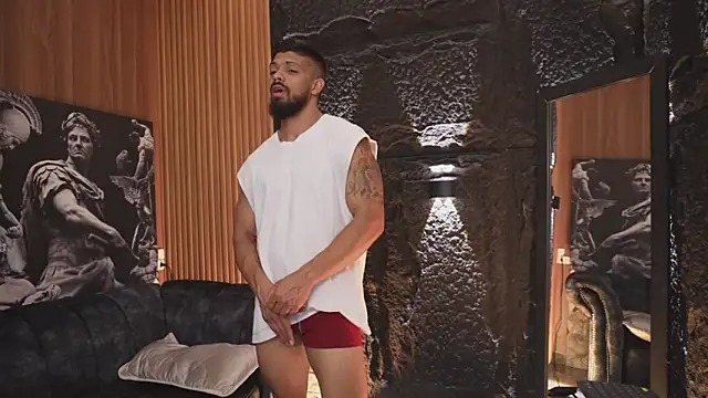 DannSaenz online show from October 17, 2025, 12:14 am