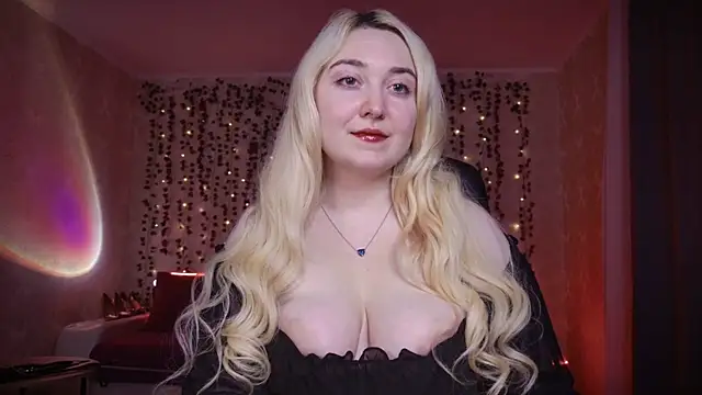 AllisonBlack  online show from October 11, 2025, 12:44 am