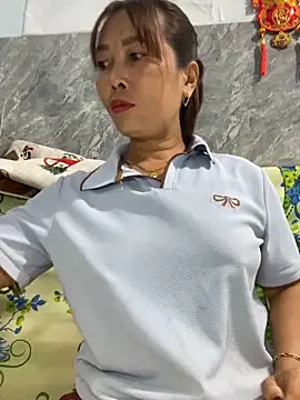 Linaannn online show from March 11, 2026, 11:54 pm