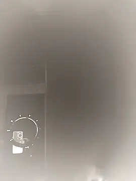 Snapshot of Convertiblechulo chatting on March 10, 2026, 5:50 pm Convertiblechulo online show from March 10, 2026, 5:50 pm