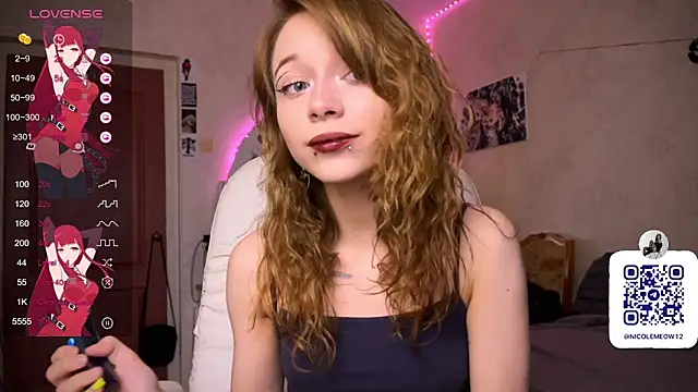  SofiaBrown online show from September 20, 2025, 8:58 pm