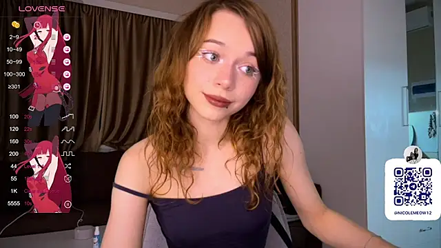  SofiaBrown online show from November 12, 2025, 2:21 pm