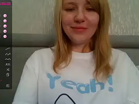 Snapshot of urbadkitty chatting on January 16, 2025, 6:56 am urbadkitty online show from January 16, 2025, 6:56 am