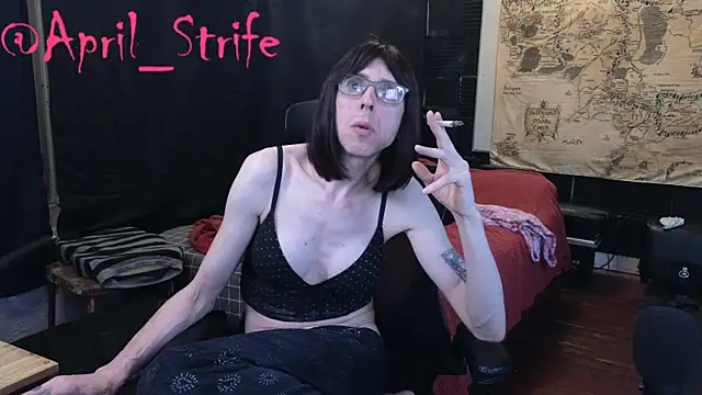 Snapshot of april_show_her chatting on June 24, 2026, 2:54 am april show her online show from June 24, 2026, 2:54 am
