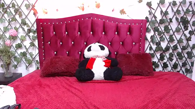 Melani cute02 online show from February 27, 2025, 12:14 am