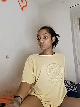 Snapshot of Laanegraofficial_ chatting on January 30, 2025, 1:33 am Laanegraofficial online show from January 30, 2025, 1:33 am