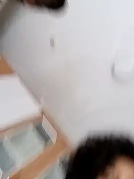 Snapshot of Laanegraofficial_ chatting on February 20, 2025, 4:03 pm Laanegraofficial online show from February 20, 2025, 4:03 pm