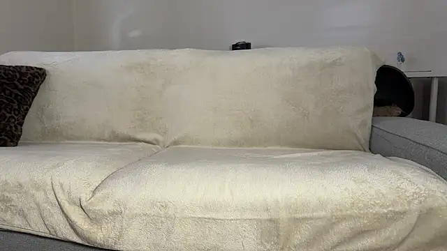 Snapshot of michiko_ chatting on March 31, 2026, 2:41 pm michiko online show from March 31, 2026, 2:41 pm