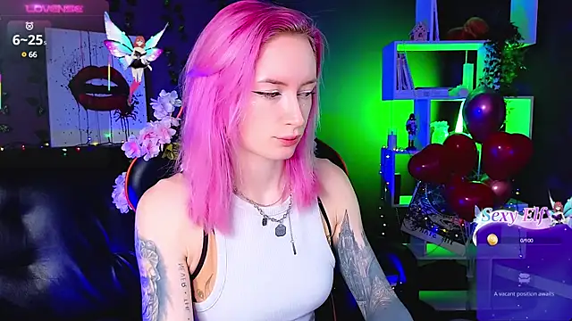 HelenCarter online show from February 15, 2025, 8:45 pm
