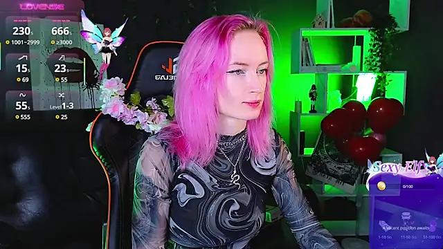  HelenCarter online show from February 16, 2025, 8:44 pm