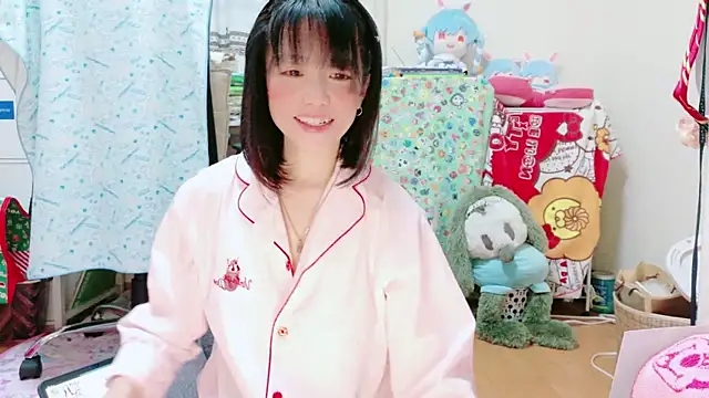 renapiyon8182 online show from March 7, 2025, 7:27 pm