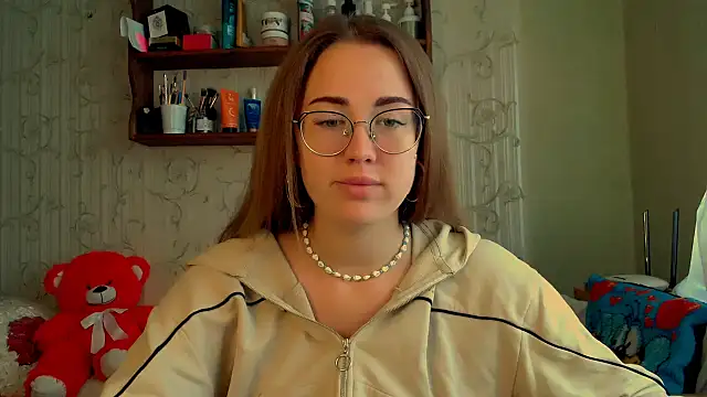 Snapshot of luxie_milady chatting on October 9, 2025, 11:33 am luxie milady online show from October 9, 2025, 11:33 am