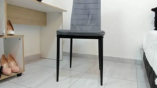 Snapshot of GenesisTT chatting on November 26, 2025, 3:39 am GenesisTT online show from November 26, 2025, 3:39 am