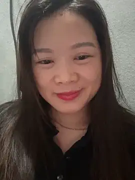 Snapshot of Hellen_111 chatting on October 7, 2025, 8:48 am Hellen 111 online show from October 7, 2025, 8:48 am