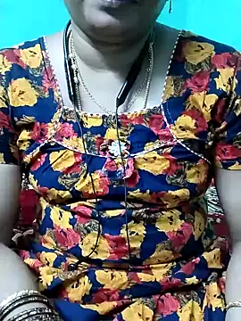 Snapshot of kasmika_kasmika chatting on January 31, 2025, 8:33 pm kasmika kasmika online show from January 31, 2025, 8:33 pm