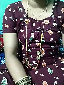 Snapshot of kasmika_kasmika chatting on January 2, 2025, 8:46 pm kasmika kasmika online show from January 2, 2025, 8:46 pm