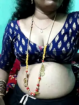 Snapshot of kasmika_kasmika chatting on March 21, 2025, 8:08 pm kasmika kasmika online show from March 21, 2025, 8:08 pm