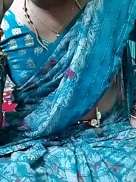 Snapshot of kasmika_kasmika chatting on December 22, 2024, 10:38 am kasmika kasmika online show from December 22, 2024, 10:38 am