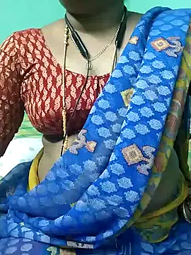 Snapshot of kasmika_kasmika chatting on January 11, 2025, 6:44 pm kasmika kasmika online show from January 11, 2025, 6:44 pm