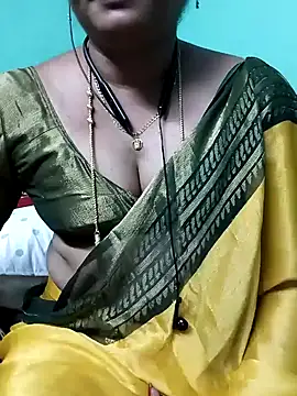 Snapshot of kasmika_kasmika chatting on February 11, 2025, 6:33 pm kasmika kasmika online show from February 11, 2025, 6:33 pm