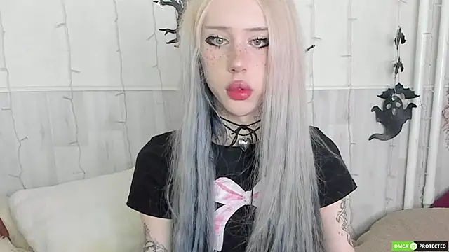 Joy Barker online show from October 15, 2025, 8:33 am