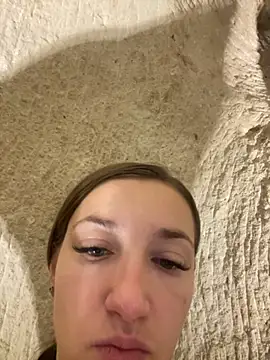 Snapshot of KateRedgar chatting on October 19, 2025, 7:00 am KateRedgar online show from October 19, 2025, 7:00 am