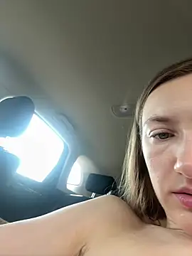 KateRedgar online show from June 30, 2026, 2:17 pm