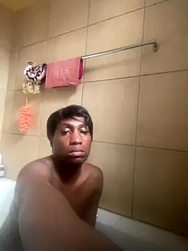 Moorella1 online show from November 8, 2025, 3:04 pm