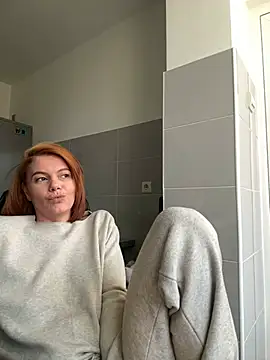 Snapshot of tanyagrey chatting on February 19, 2025, 7:28 am tanyagrey online show from February 19, 2025, 7:28 am