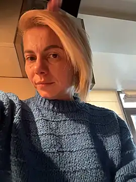 tanyagrey online show from February 2, 2026, 7:51 am