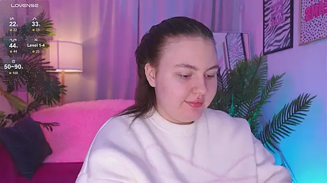 Mia  Peach online show from March 23, 2025, 12:36 am