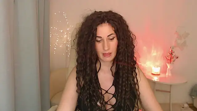 MaryMalory11 online show from January 24, 2025, 4:06 pm