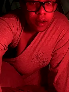 bustypothead online show from September 20, 2025, 9:47 am