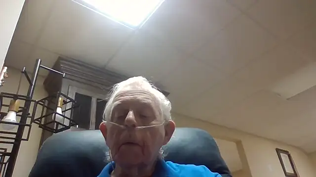 bootlegmanz online show from March 27, 2026, 2:07 pm