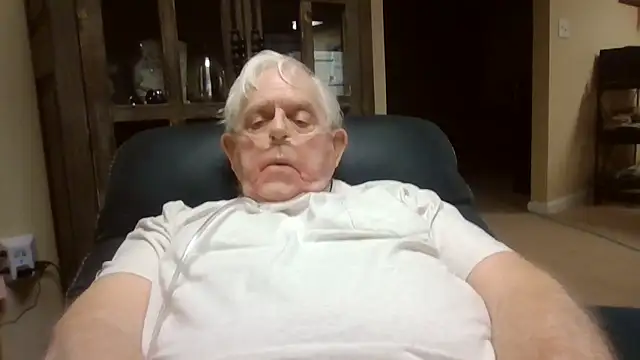 bootlegmanz online show from March 22, 2026, 3:35 pm