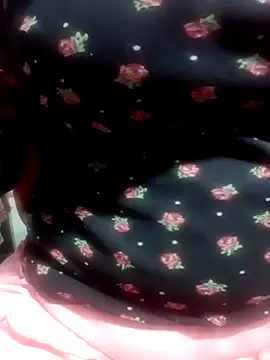 Snapshot of Tuo8702 chatting on March 17, 2025, 12:42 am Tuo8702 online show from March 17, 2025, 12:42 am