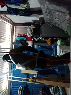 Snapshot of Algenis1232 chatting on October 29, 2025, 1:10 pm Algenis1232 online show from October 29, 2025, 1:10 pm