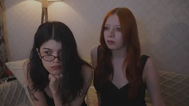 the cure    online show from October 20, 2025, 8:09 pm