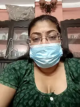 Snapshot of LAVERNIYA_ chatting on January 5, 2025, 11:59 am LAVERNIYA online show from January 5, 2025, 11:59 am