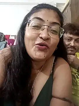 LAVERNIYA  online show from October 10, 2025, 10:49 am