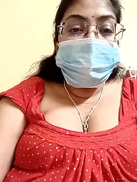 Snapshot of LAVERNIYA_ chatting on January 27, 2025, 7:56 pm LAVERNIYA online show from January 27, 2025, 7:56 pm