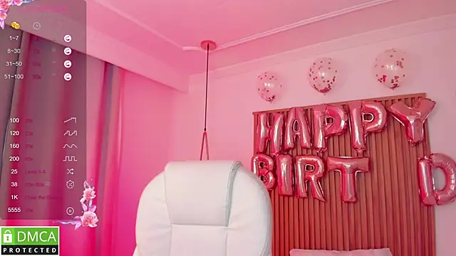 sophiecherry  online show from October 6, 2025, 10:10 pm