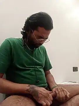 nudistindian online show from February 18, 2026, 9:11 pm