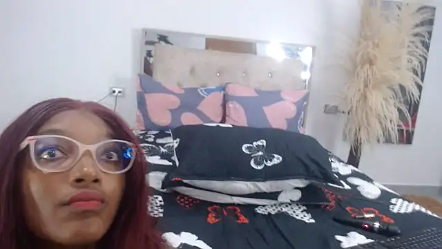 Snapshot of daisha_becker chatting on June 2, 2026, 3:50 am daisha becker online show from June 2, 2026, 3:50 am