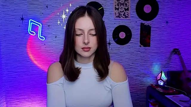 GloriaElmer online show from February 27, 2025, 10:01 am