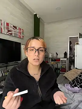 Snapshot of Hawitxui chatting on November 27, 2025, 10:16 am Hawitxui online show from November 27, 2025, 10:16 am