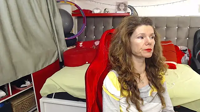 kellyterapy online show from October 16, 2025, 7:00 pm