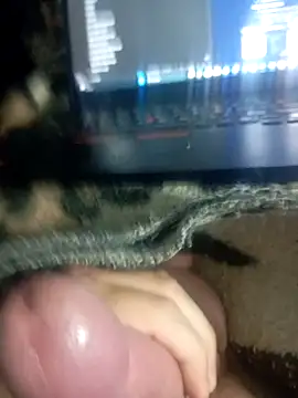 Snapshot of hotie7tvn chatting on October 10, 2025, 4:08 pm hotie7tvn online show from October 10, 2025, 4:08 pm