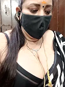 ashikaa r online show from March 15, 2026, 6:04 pm